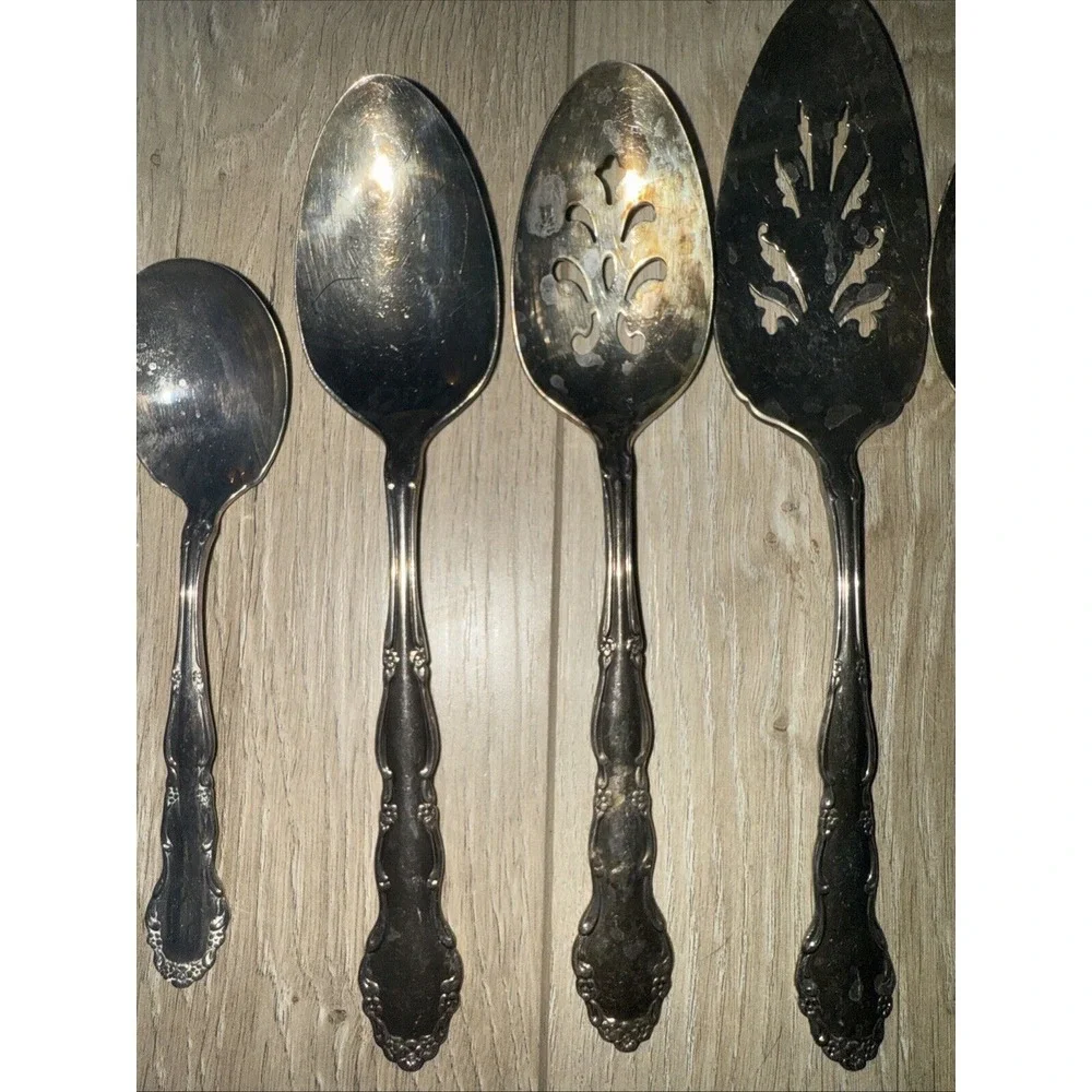 8 Pc Serving Spoons Ladle Fork Rogers Oneida Flirtation 1959 vintage Silverplate